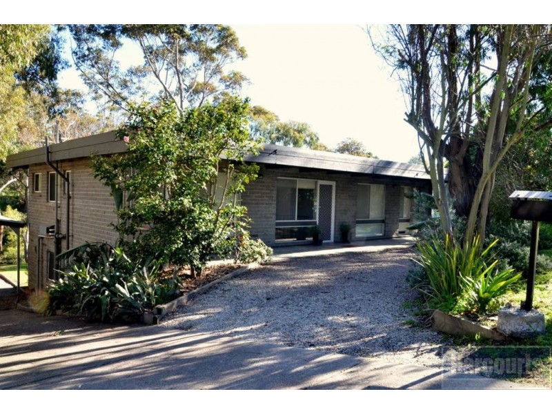 12 Fenton Crescent, Frankston South VIC 3199