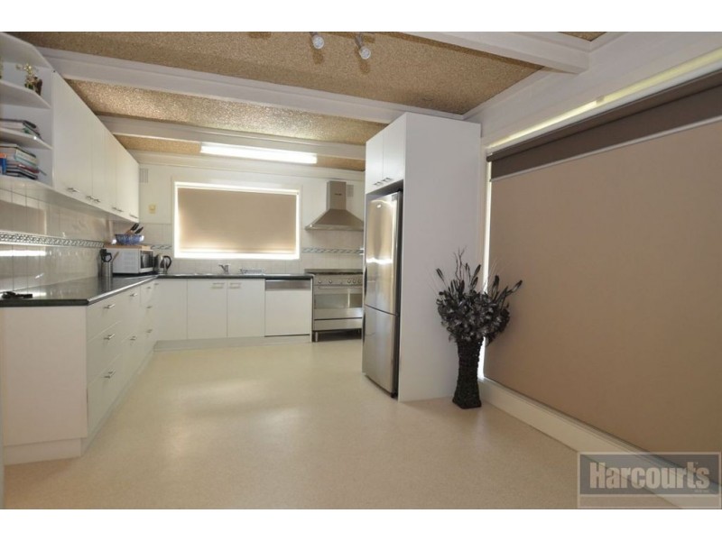 12 Fenton Crescent, Frankston South VIC 3199