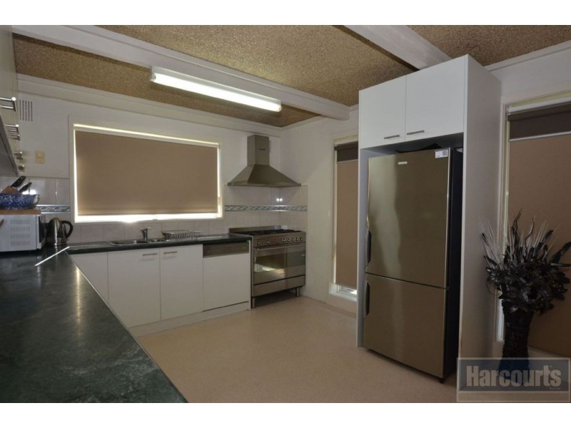 12 Fenton Crescent, Frankston South VIC 3199