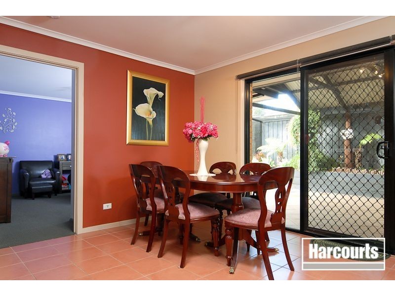 25 Hillview Drive, Carrum Downs VIC 3201