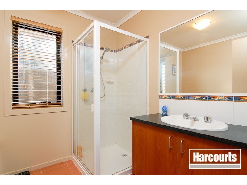 25 Hillview Drive, Carrum Downs VIC 3201