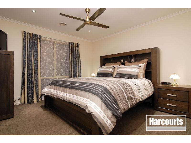 9 Arkley Close, Skye VIC 3977