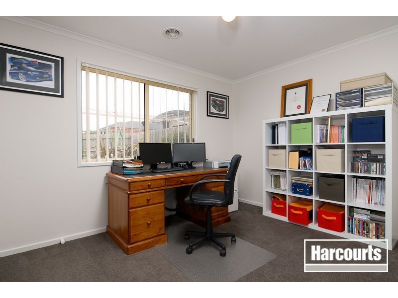 9 Arkley Close, Skye VIC 3977