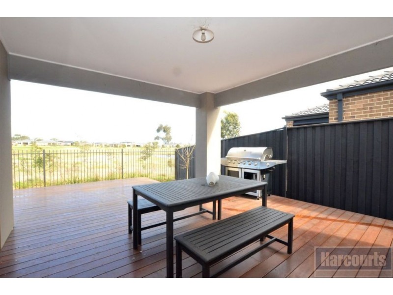 32 Ethereal Way, Sandhurst VIC 3977