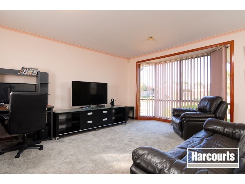 9 Fieldlark Court, Carrum Downs VIC 3201