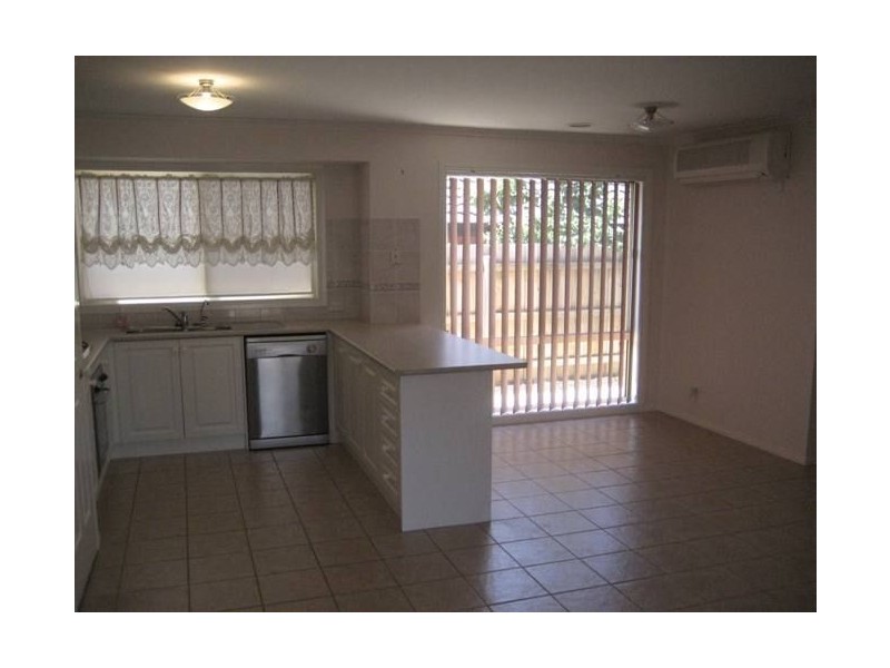 96 Oberon Drive, Carrum Downs VIC 3201