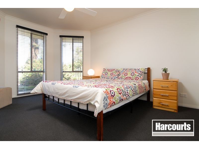 33 Chapman Street, Carrum Downs VIC 3201