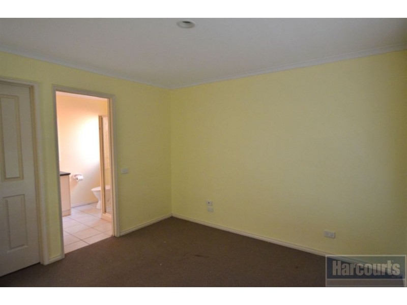 22 Lansell Court, Carrum Downs VIC 3201
