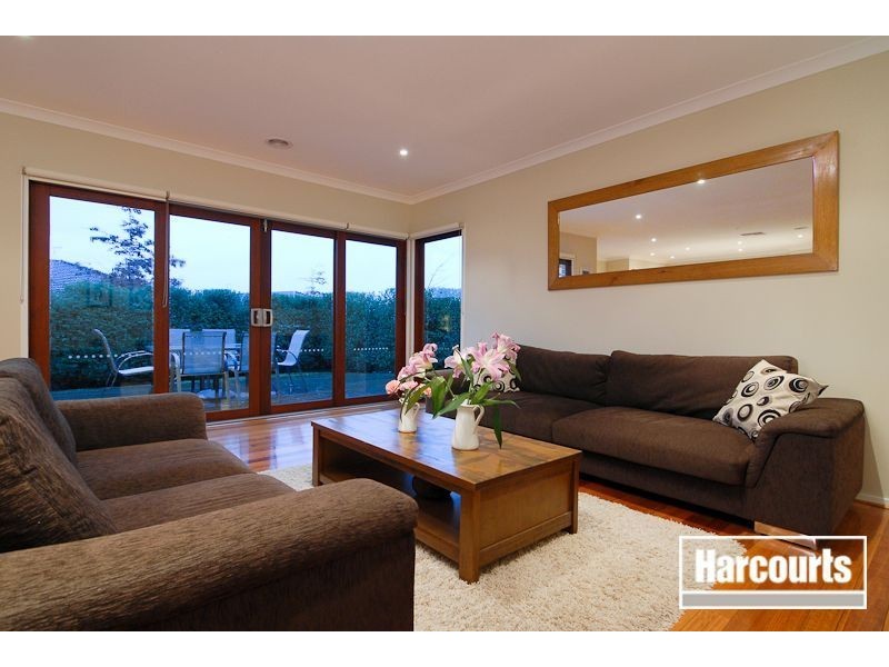 1 Wodalla Circuit, Sandhurst VIC 3977