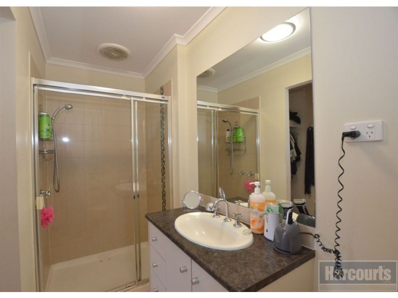 8 Wendel Court, Carrum Downs VIC 3201