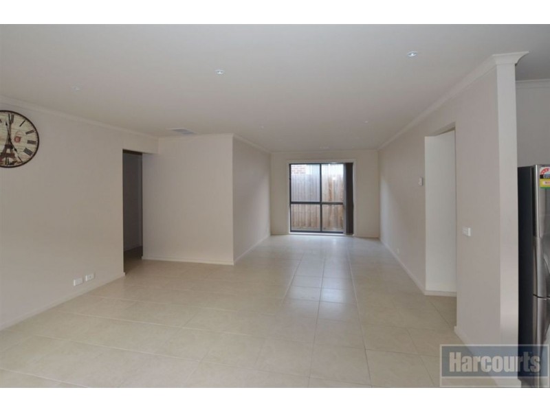 12 Myhaven Circuit, Carrum Downs VIC 3201