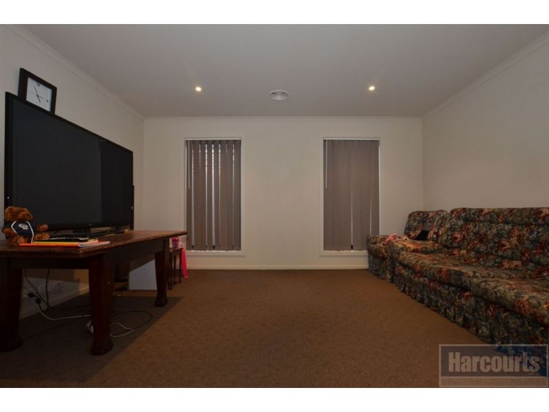 12 Myhaven Circuit, Carrum Downs VIC 3201