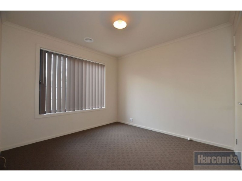 12 Myhaven Circuit, Carrum Downs VIC 3201