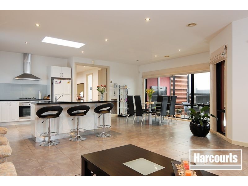 99 Sandhurst Boulevard, Sandhurst VIC 3977