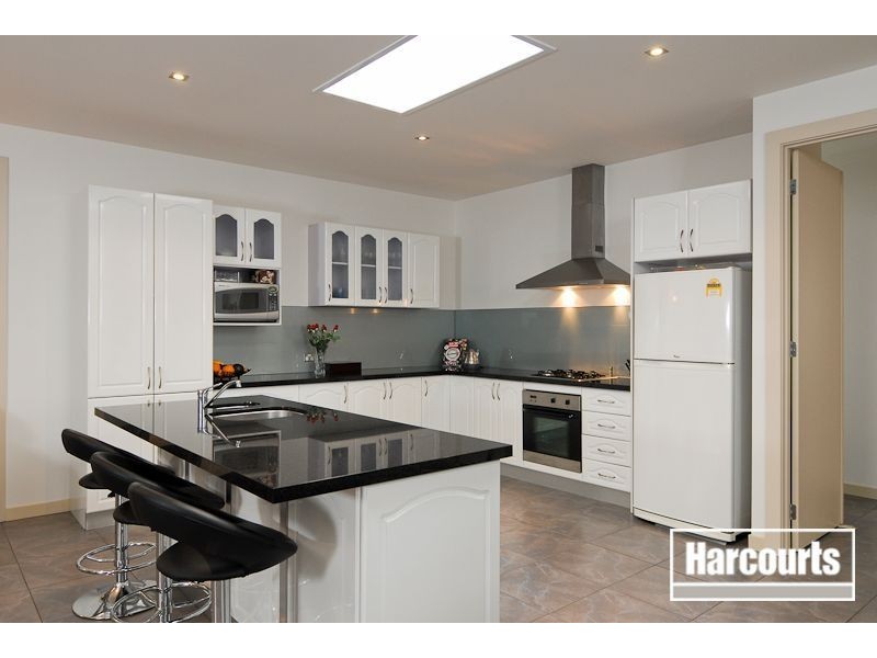 99 Sandhurst Boulevard, Sandhurst VIC 3977