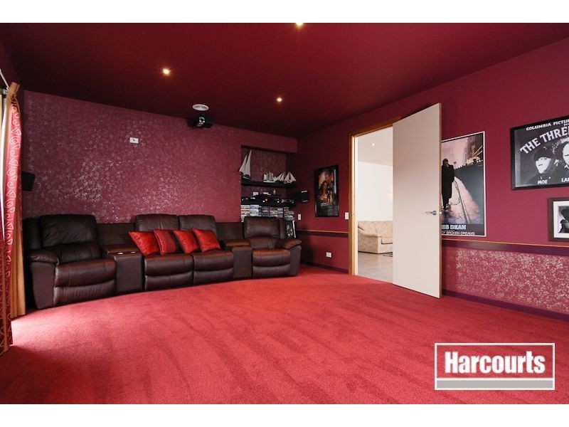 99 Sandhurst Boulevard, Sandhurst VIC 3977