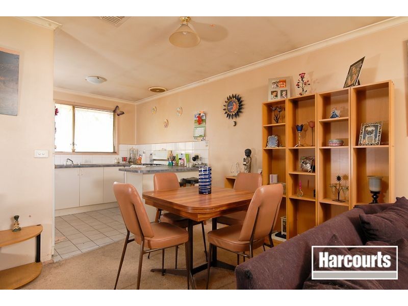2 Alter Court, Skye VIC 3977