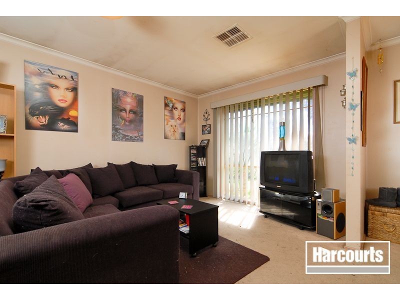 2 Alter Court, Skye VIC 3977