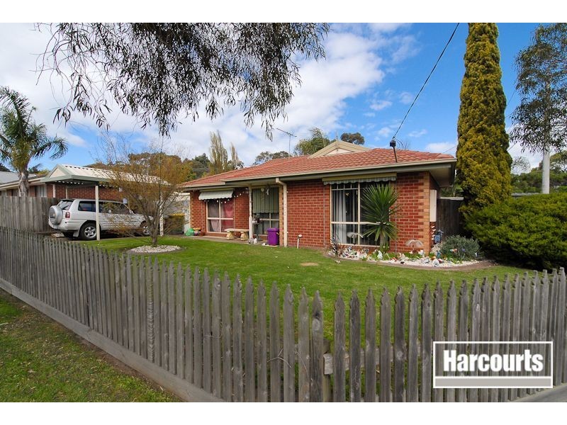 2 Alter Court, Skye VIC 3977
