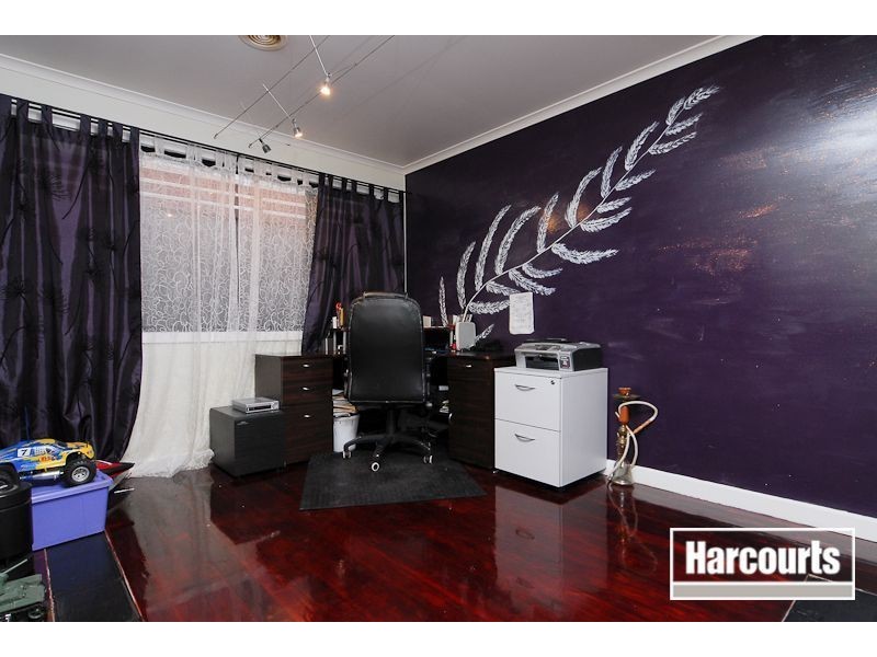 18 Garnet Close, Skye VIC 3977