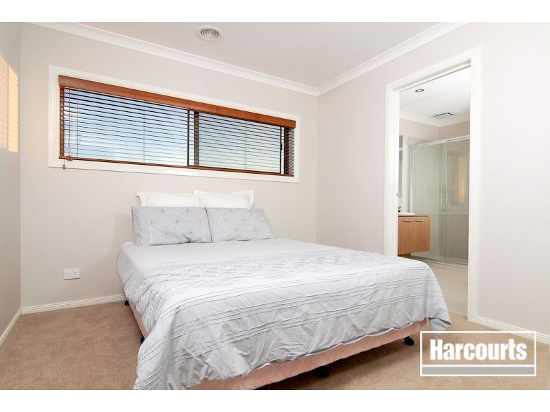 3 Rivette Way, Sandhurst VIC 3977