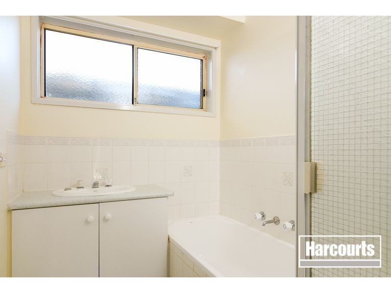 12 Strathearn Court, Carrum Downs VIC 3201