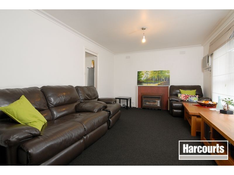 8 Selsey Street, Seaford VIC 3198