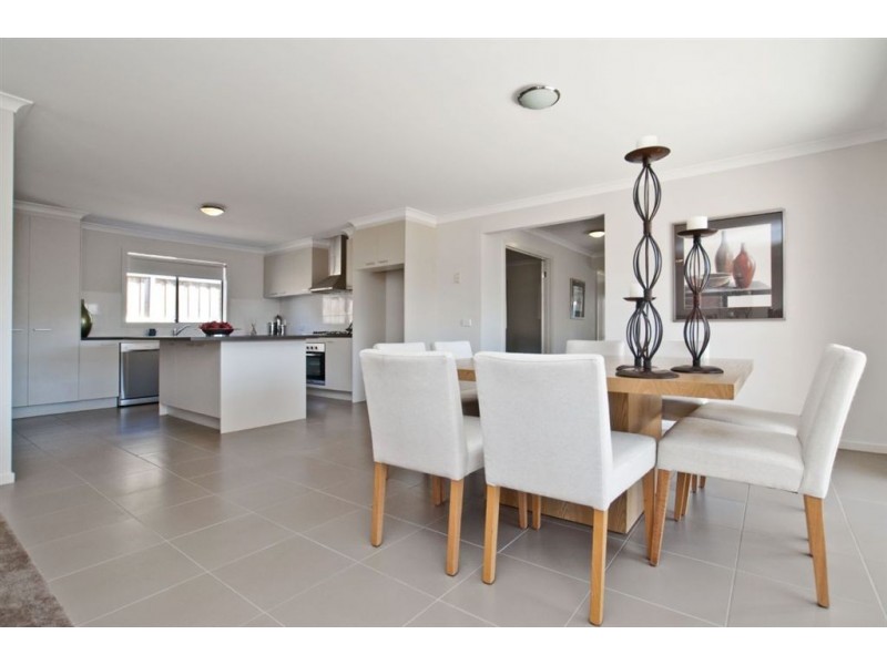 55 Tobin Way, Lyndhurst VIC 3975