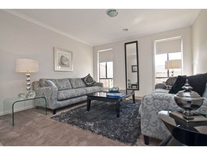 55 Tobin Way, Lyndhurst VIC 3975