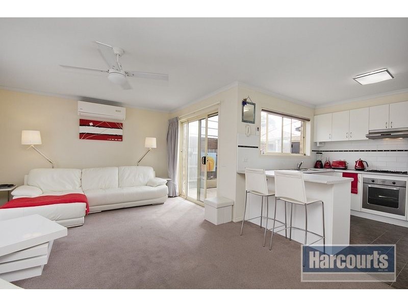 1/27 Hall Road, Carrum Downs VIC 3201