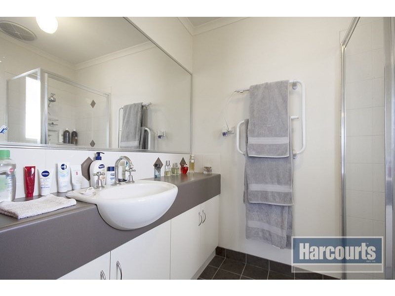 1/27 Hall Road, Carrum Downs VIC 3201