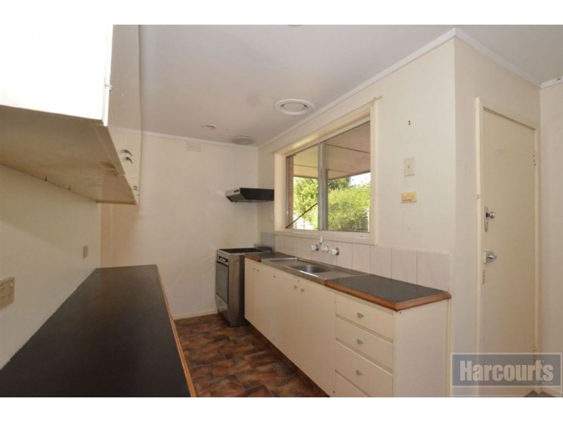 126 Rosemary Crescent, Frankston North VIC 3200