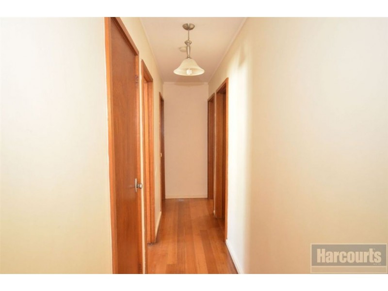 126 Rosemary Crescent, Frankston North VIC 3200