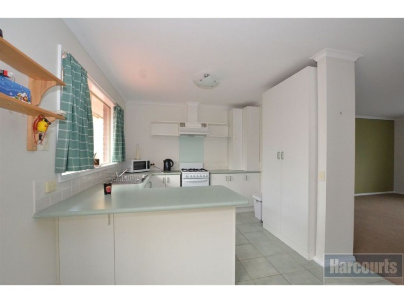 204 Mc Cormicks Rd, Skye VIC 3977