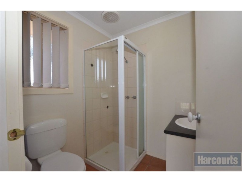 102 Oberon Drive, Carrum Downs VIC 3201