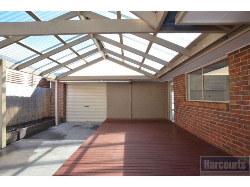 102 Oberon Drive, Carrum Downs VIC 3201