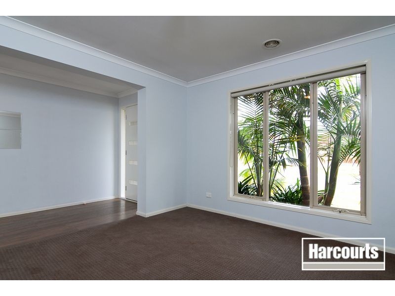 37 Chardonnay Drive, Skye VIC 3977