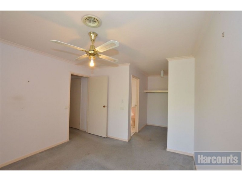 7 Gum Vista Walk, Skye VIC 3977