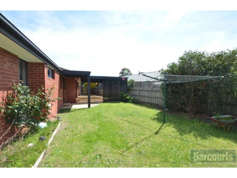 7 Gum Vista Walk, Skye VIC 3977