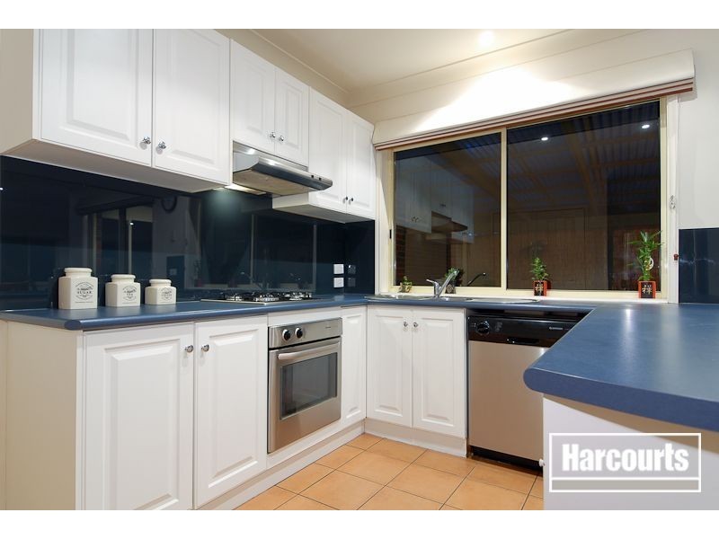 28 Victory Way, Carrum Downs VIC 3201