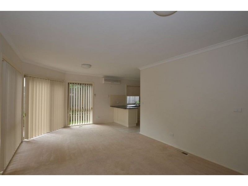 4/26 Palmerston Street, Berwick VIC 3806