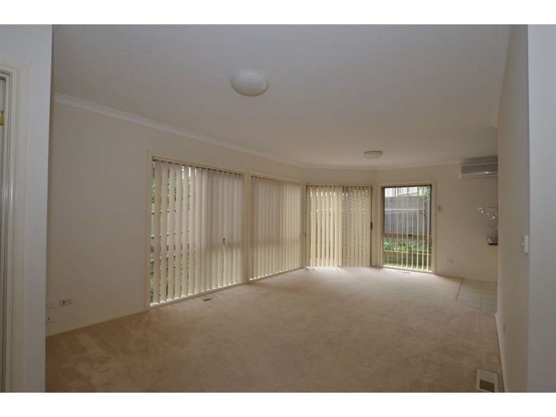 4/26 Palmerston Street, Berwick VIC 3806