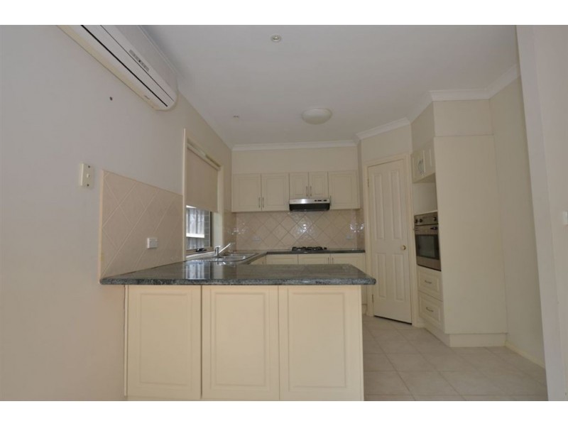 4/26 Palmerston Street, Berwick VIC 3806