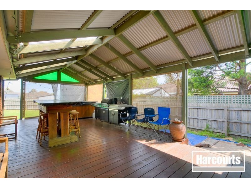 9 Perkins Drive, Carrum Downs VIC 3201