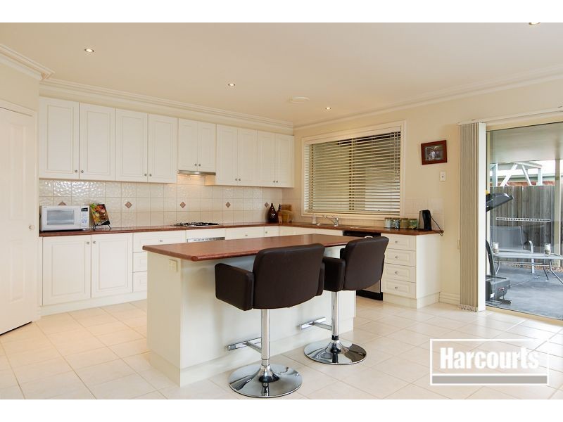 33 Brumbys Road, Carrum Downs VIC 3201