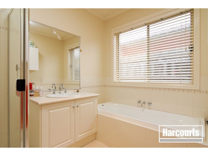 33 Brumbys Road, Carrum Downs VIC 3201