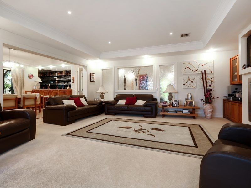 10 Kingsford Smith Court, Sandhurst VIC 3977