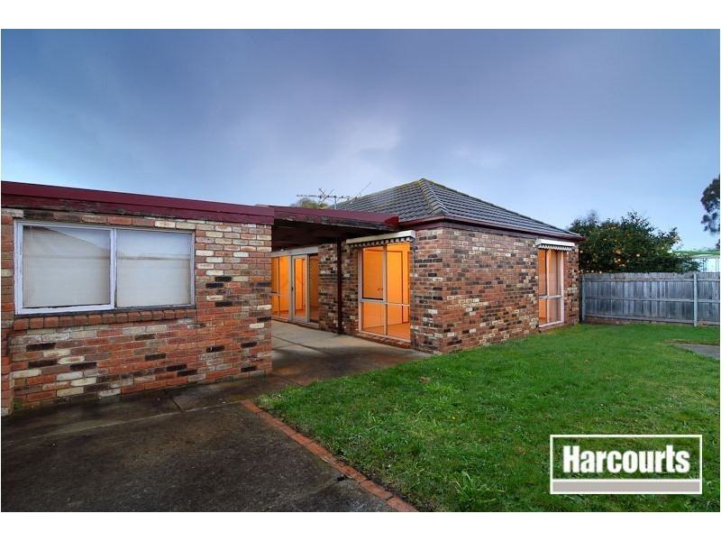 1 Amanda Drive, Carrum Downs VIC 3201