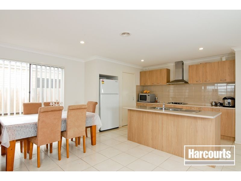 10 Wodalla Circuit, Sandhurst VIC 3977