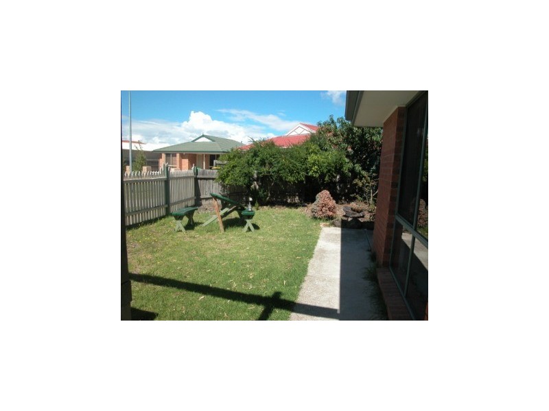 24 Oberon Drive, Carrum Downs VIC 3201